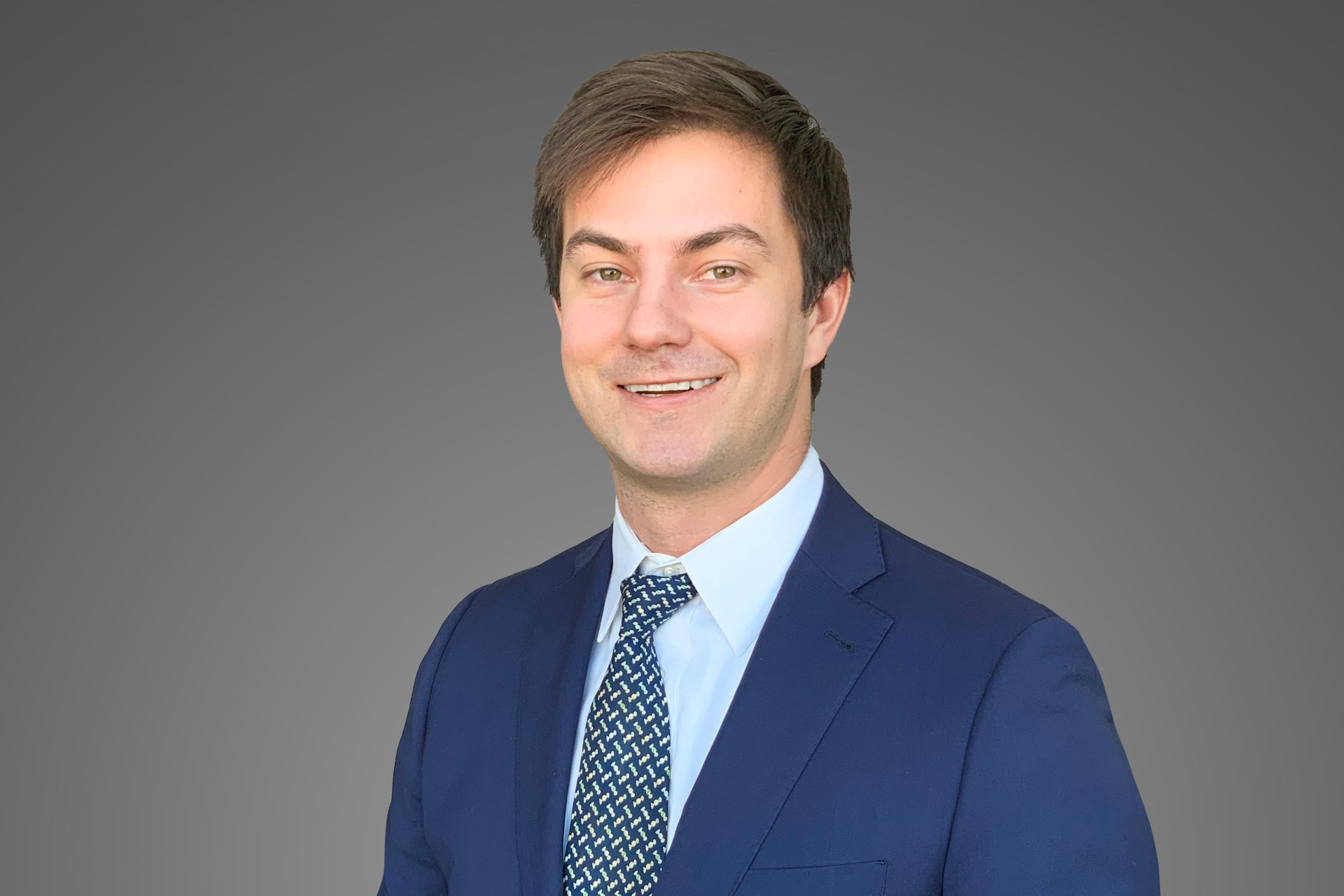 John Sipp - Abogado Asociado